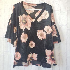 YOUNG AT HEART Floral Velour V-neck Top